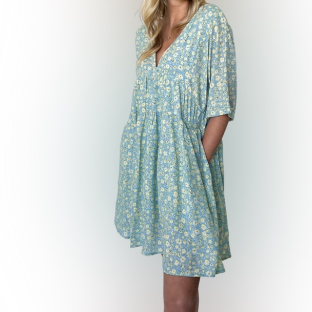 Beachly Pierside Womens Floral V-Neck Cinched Dress Sky Blue Large Pockets !!!